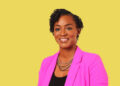 La demócrata Angie Nixon, aspirante al Senado por Florida, aseguró que el bloqueo a Cuba es un fracaso. Foto cedida a On Cuba por el equipo de campaña.