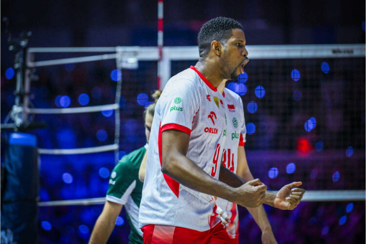 El cubano nacionalizado polaco Wilfredo León celebra la victoria de Polonia en la Liga de Naciones de Voleibol 2026. Foto: Volleyball World.