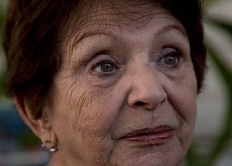 Paula Alí.