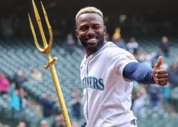 Randy Arozarena durante un partido en la temporada 2025 de MLB. Foto: Seattle Mariners.