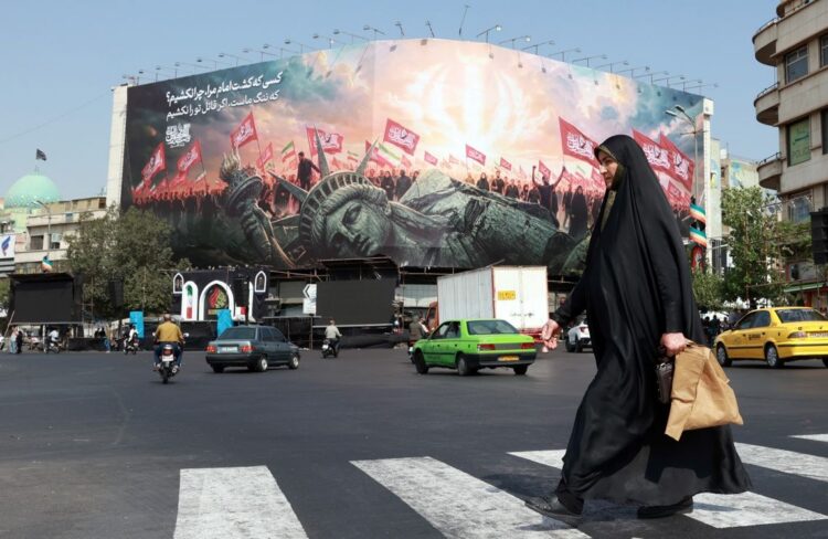 Tan solo la guerra contra Irán le ha costado a Estados Unidos aproximadamente 37 500 millones de dólares hasta julio de 2026, según cifras oficiales del Pentágono. Foto: Abedin Taherkenareh / EFE / EPA / Archivo.