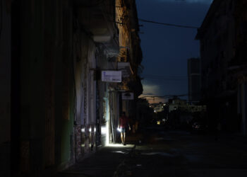 Foyo: EFE/ Ernesto Mastrascusa.