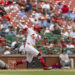 El cubano César Prieto consigue su primer hit en la actual temporada de la MLB. Foto: Sam Brusven / Post-Dispatch.