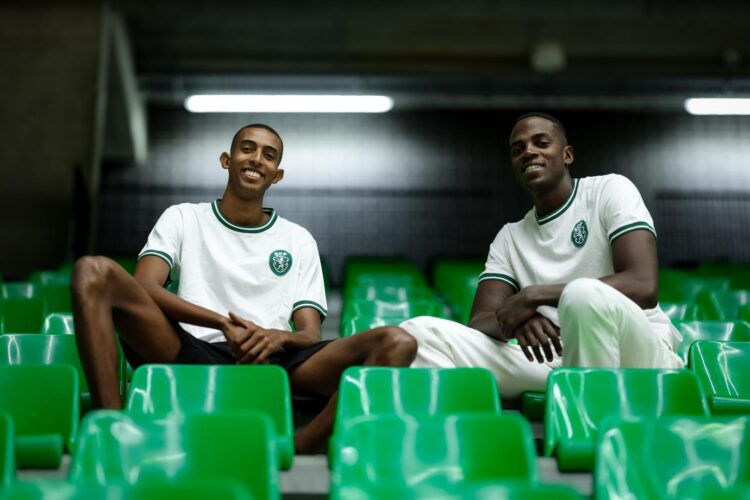 Díaz y Alayo en las instalaciones del club Sporting CP, de Lisboa. Foto: Sitio Web oficial del Sporting Club de Portugal