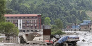 Efectos de la devastadora riada en Nepal. Foto: Narendra Shrestha / EFE.