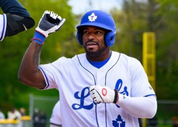 Yasiel Puig en un juego de Toronto Maple Leafs. Foto: Instagram @yasielpuig