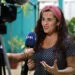 Silvia Pérez Cruz habla durante una entrevista con EFE este sábado, en La Habana. Foto:  Ernesto Mastrascusa/EFE.