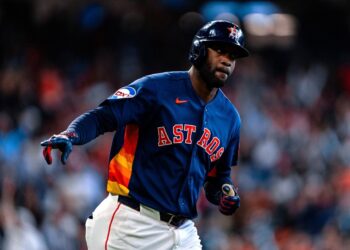 El cubano Yordan Álvarez. Foto: @astros / X / Archivo.