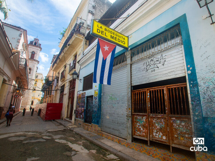 La famosa Bodeguita del Medio, cerrada y sin turistas. Foto: Otmaro Rodríguez.