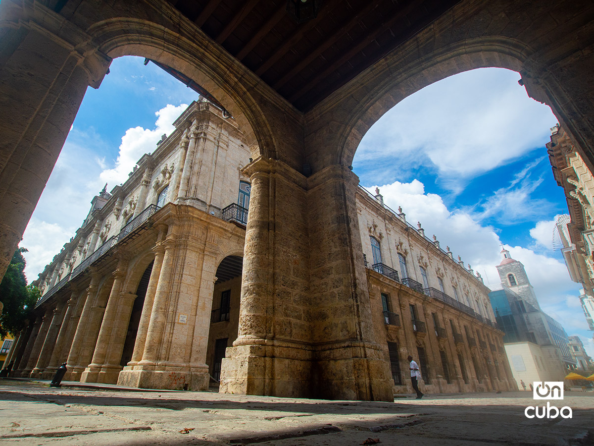 Palacio de los Capitanes Generales, en el centro histórico de La Habana. Foto: Otmaro Rodríguez.
