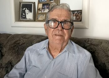 El presentador Fernando Guardado, presentador durante 40 años del programa Palmas y Cañas. Foto: Televisión cubana.