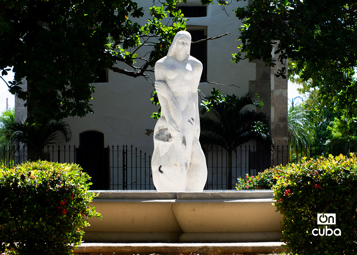 Fuente de los Mártires en el Parque de los Enamorados, en La Habana. Foto: Otmaro Rodríguez.