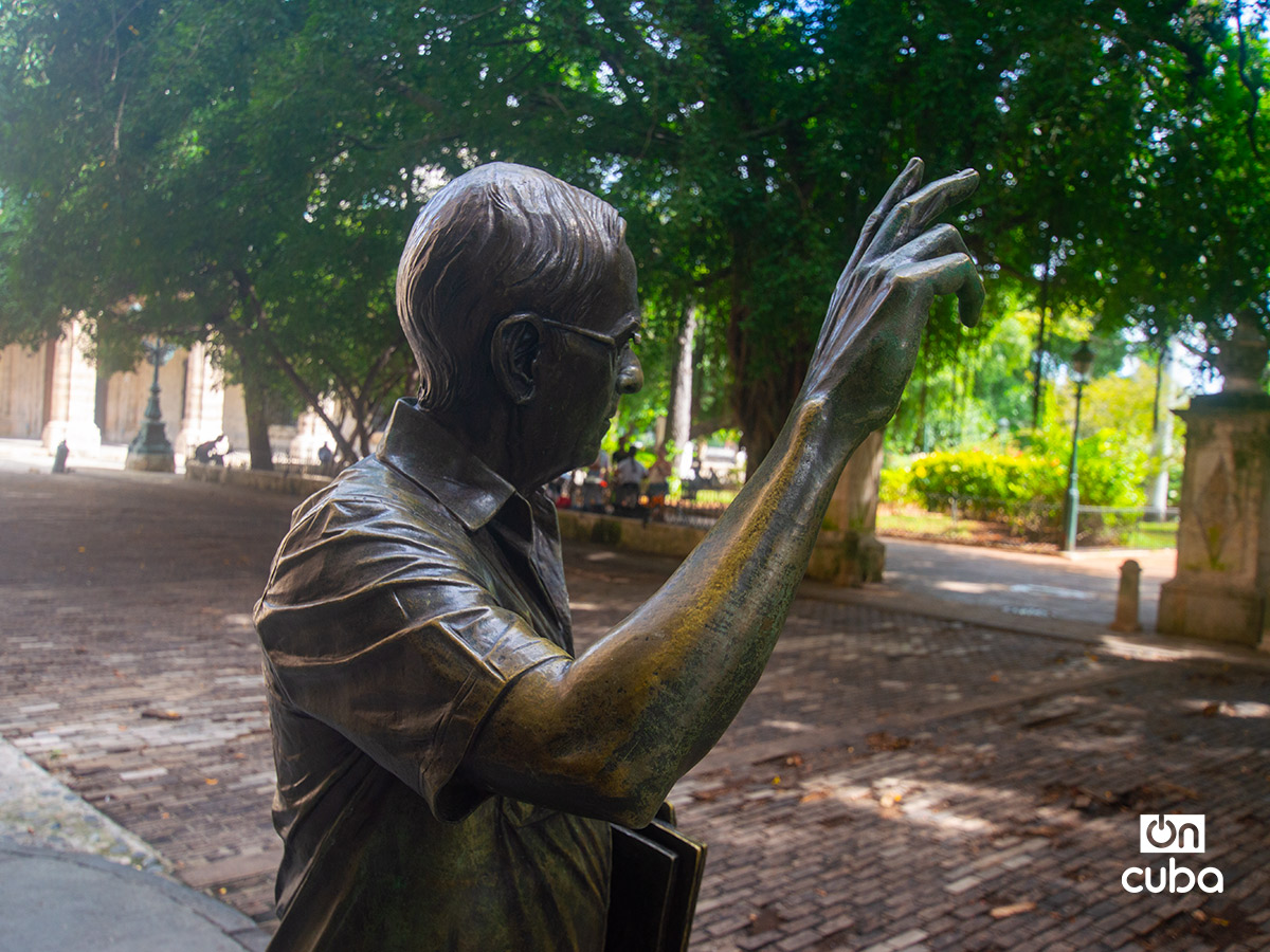 Plaza de Armas, en La Habana. Foto: Otmaro Rodríguez.