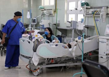 Una sala de terapia intensiva en el hospital pediátrico Juan Manuel Marques este miércoles, en La Habana. Foto: Ernesto Mastrascusa/EFE.