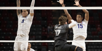 La selección masculina de voleibol de Cuba cedió ante la de Canadá en las semifinales del Campeonato Continental Norceca, con sede en la ciudad canadiense de Moncton. Foto: NORCECA.