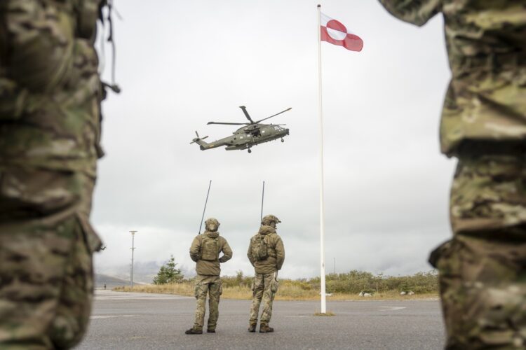 Narsarsuaq (Greenland), 09/09/2026.- The Air Force's rescue helicopter EH101 Merlin lands after an exercise in Narsarsuaq, Greenland, 09 September 2026. The military exercise Arctic Shield 2026 involves around 400 soldiers from about 10 NATO nations. The exercise lasts until September 18 and takes place on land, at sea, and in the air with a focus on military operations under Arctic conditions. (Dinamarca, Groenlandia) EFE/EPA/Mads Claus Rasmussen DENMARK OUT