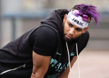 El cubano Lourdes Gurriel Jr. fue puesto en asignación por los Diamondbacks de Arizona en la MLB. Foto: @mlbtraderumors / X.