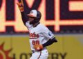 El cubano Luis Robert Jr. abrió su cuenta jonronera con los Orioles de Baltimore. Foto: @Orioles / X.