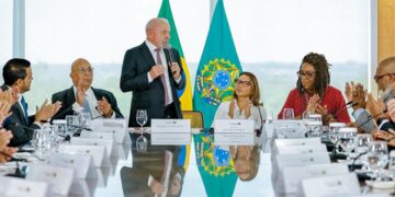 Encuentro del presidente brasileño, Lula da Silva, con líderes evangélicos de Cuba, EE.UU. y Brasil, el 16 de septiembre de 2026. Foto: @LulaOficial / X.