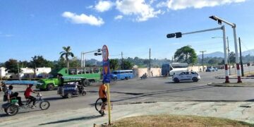 Una calle de Santiago de Cuba. Foto: Periódico Sierra Maestra.