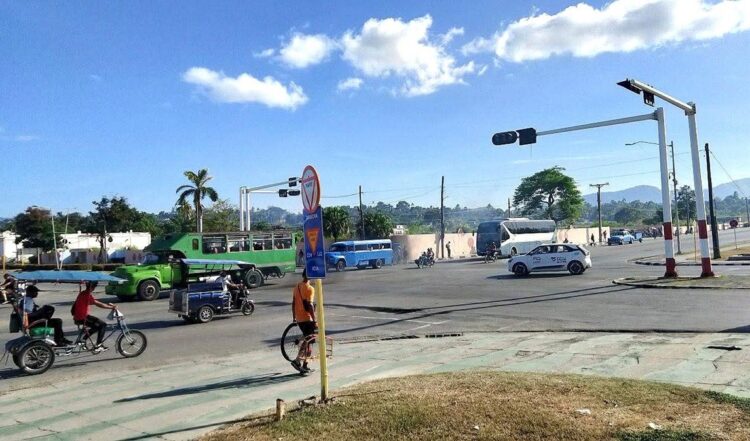 Una calle de Santiago de Cuba. Foto: Periódico Sierra Maestra.