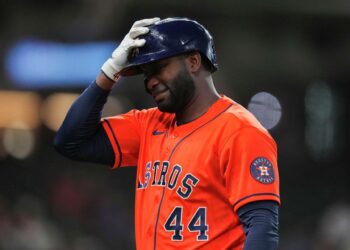 El cubano Yordan Álvarez está envuelto en una temporada excelente en la MLB en 2026. Foto: Jason Fochtman / Houston Chronicle.