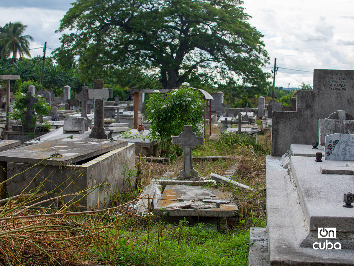 Cementerio Viejo de Guanabacoa. Foto: Otmaro Rodríguez.