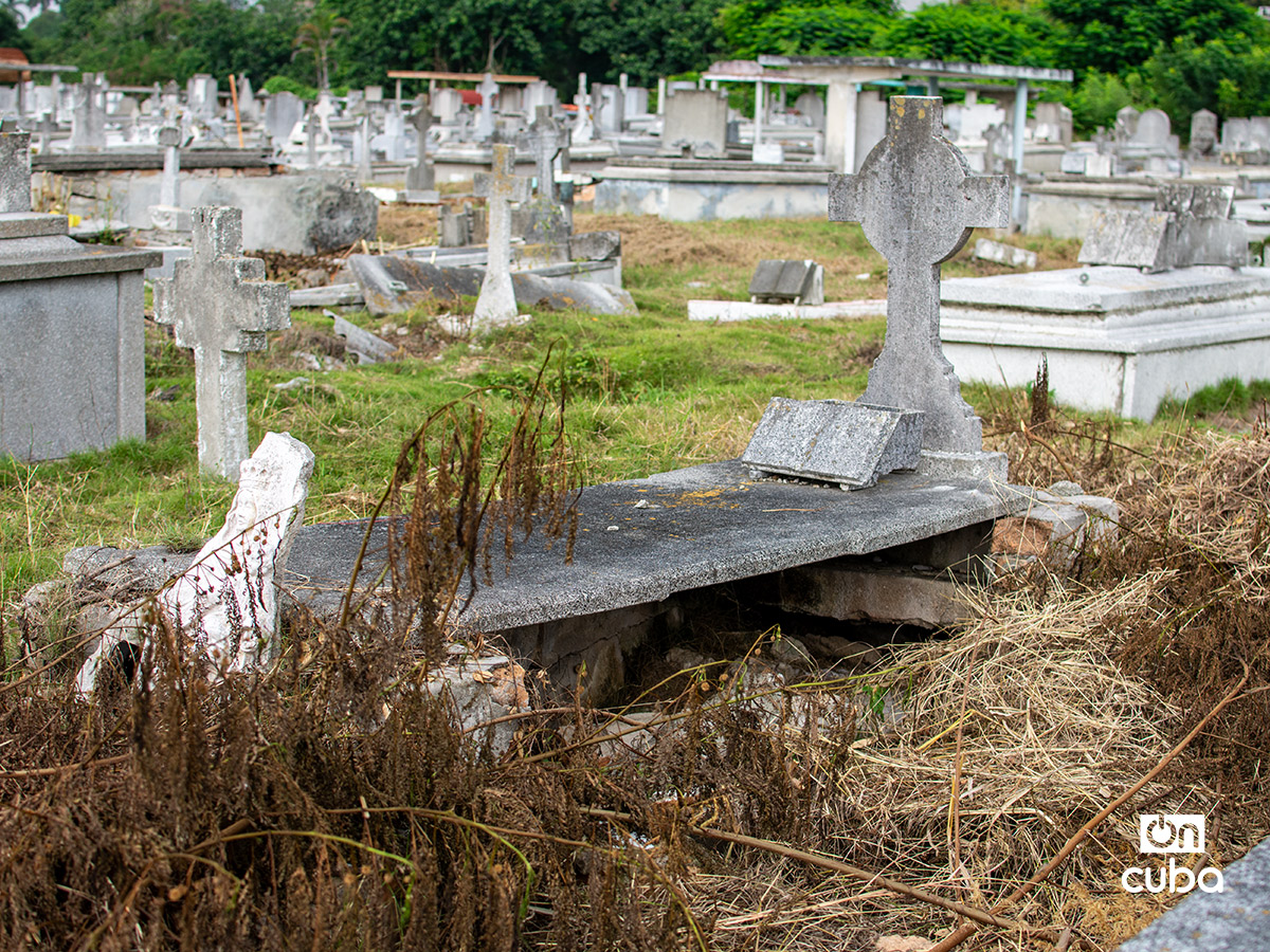 Cementerio Viejo de Guanabacoa. Foto: Otmaro Rodríguez.