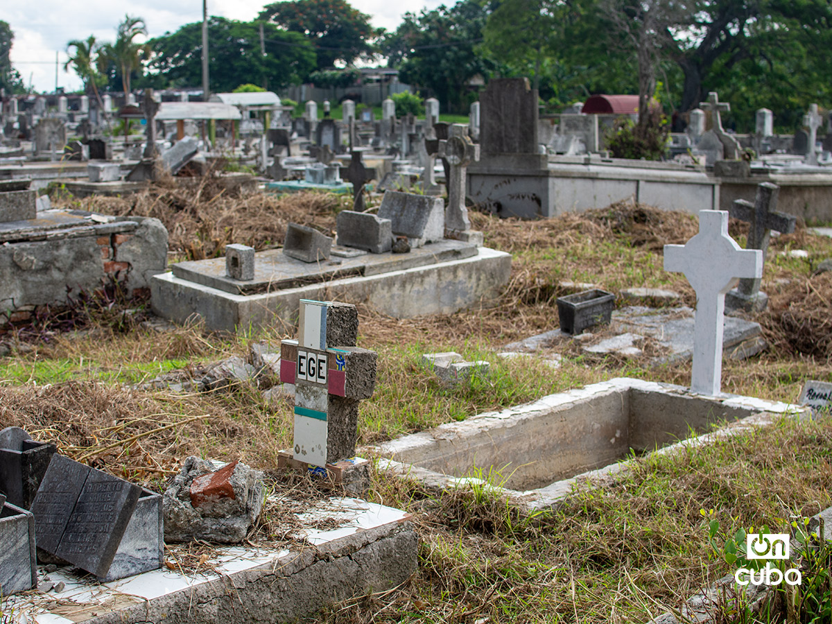 Cementerio Viejo de Guanabacoa. Foto: Otmaro Rodríguez.