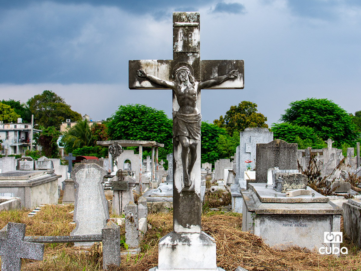Cementerio Viejo de Guanabacoa. Foto: Otmaro Rodríguez.