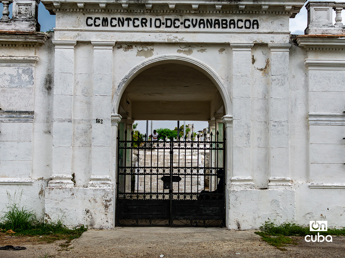 Cementerio Viejo de Guanabacoa. Foto: Otmaro Rodríguez.
