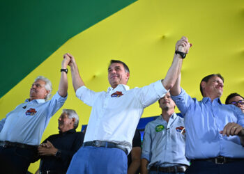 El candidato a la presidencia de Brasil, Flávio Bolsonaro. Foto: EFE/Andre Borges.