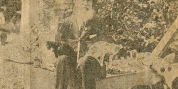 Isidoro Lombera rodeado de gatos. Foto: Revista Regeneración, 1913.