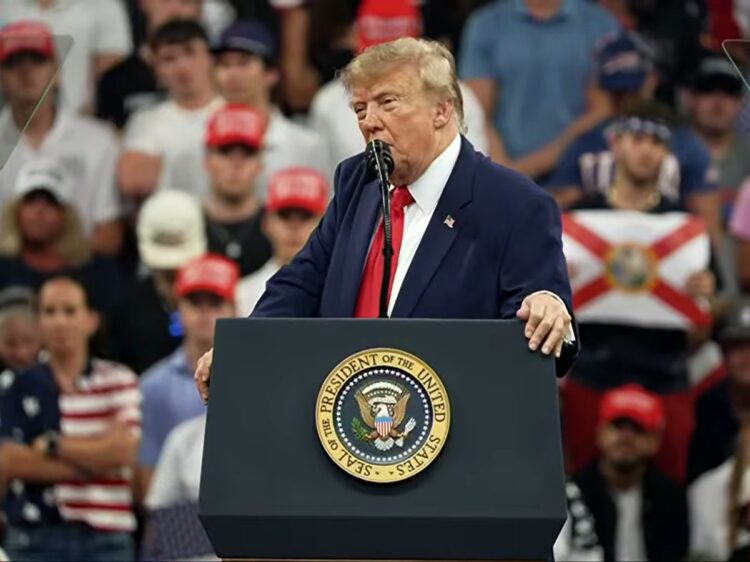 Trump dice que detendrá uno de los barcos de EEUU cerca de Cuba al regreso de Irán. Foto: YouTube/FOX 4 Dallas-Fort Worth.