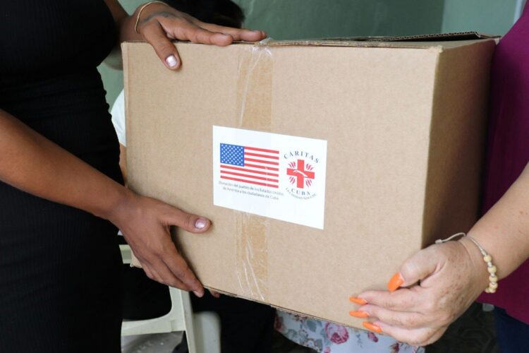 Ayuda humanitaria de EE.UU. a Cuba distribuida por Cáritas. Foto: Tomada del perfil en Facebook de Cáritas Cuba.