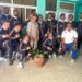 Yuriorkis Gamboa junto a jóvenes boxeadores guantanameros. Foto: Facebook Deporte provincial