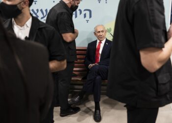 Benjamin Netanyahu después de votar este martes. Foto: JEWEL SAMAD/EFE/EPA/ POOL.