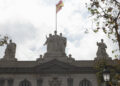 Tribunal Supremo en Madrid, este martes. Tras el adelanto electoral, el Tribunal Supremo ratificó su decisión de suspender el derecho al voto de los españoles que consiguieron la nacionalidad como consecuencia de la ley de nietos, cuya alta en el censo electoral está suspendida cautelarmente. EFE/Kiko Huesca.